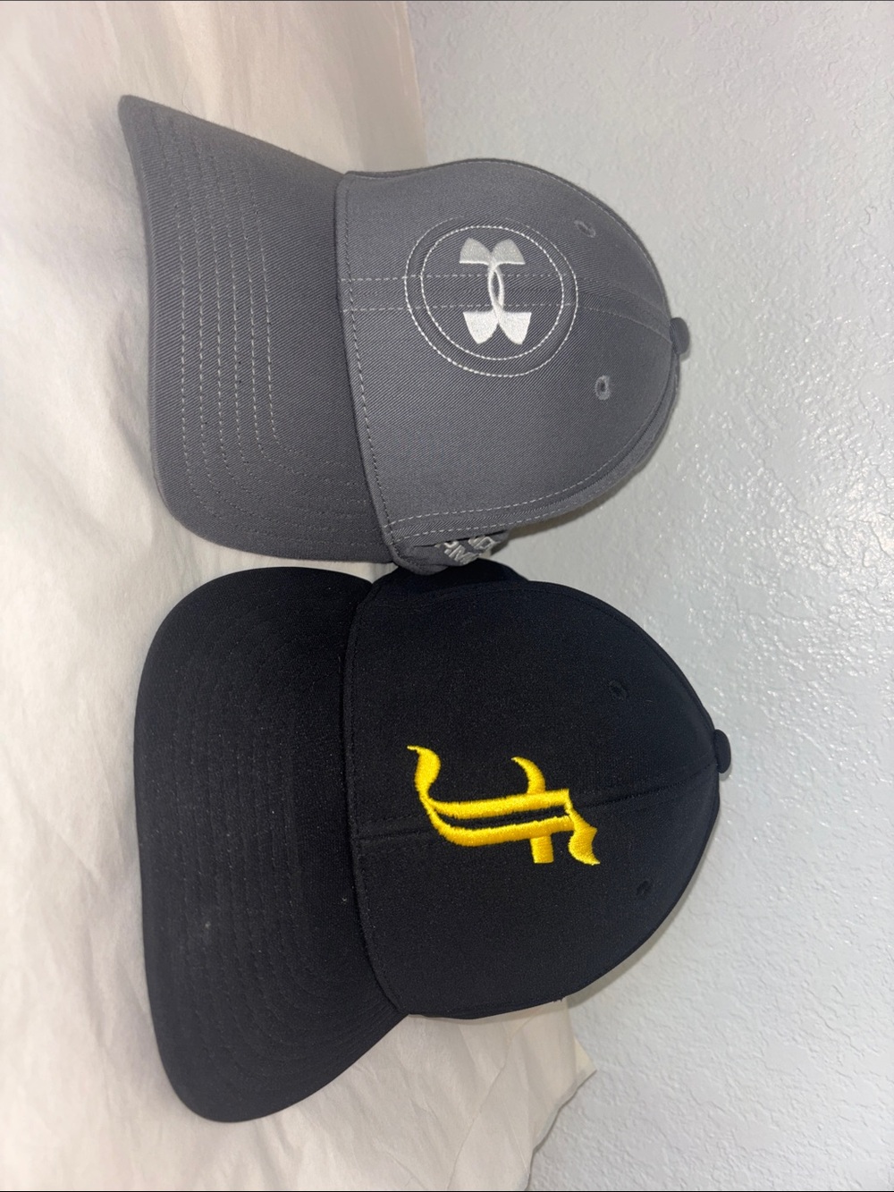 New without Tags Mens Caps Bundle